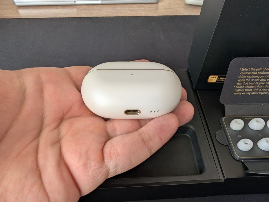 Навушники Huawei Freebuds 4 Pro