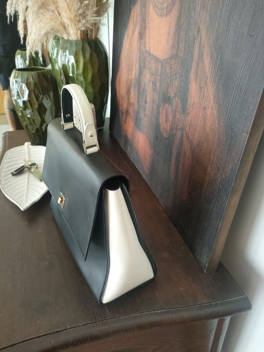 Mala Hugo boss super elegante