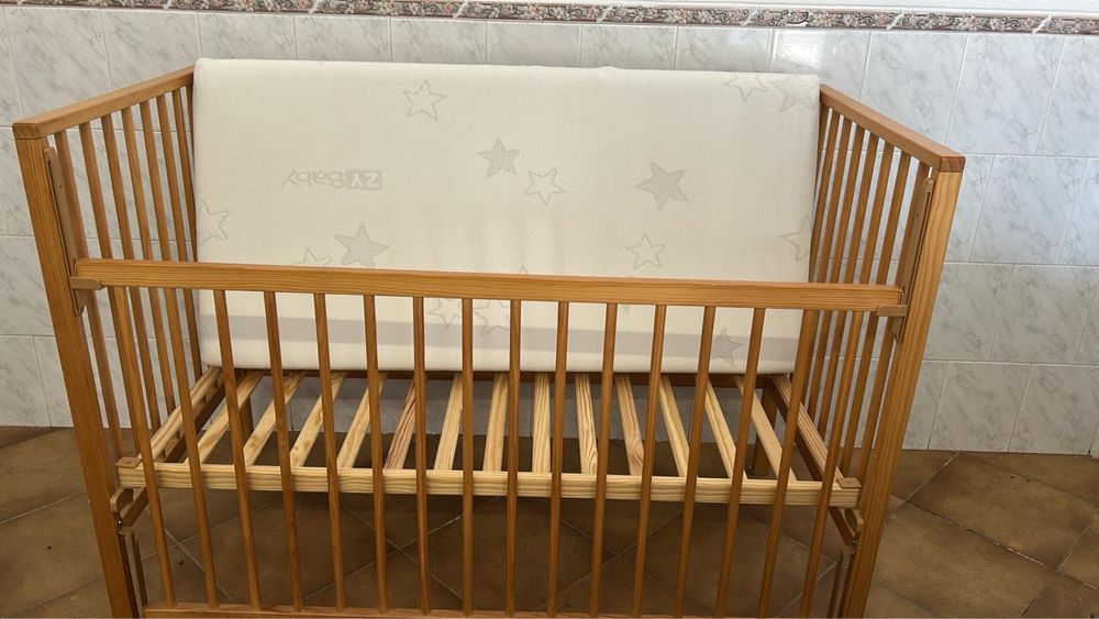 Cama de bebe com colchao