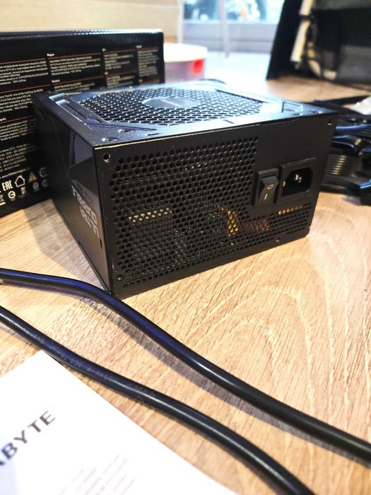 GIGABYTE UD850GM PG5 V2 850W / Zasilacz / Power Supply