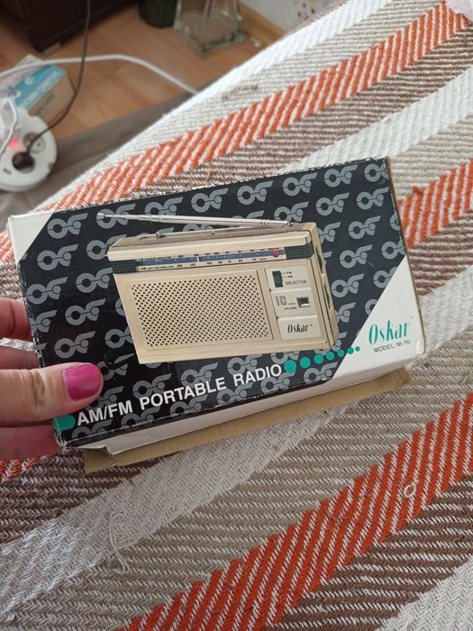 Przenośne radio prl sprawne