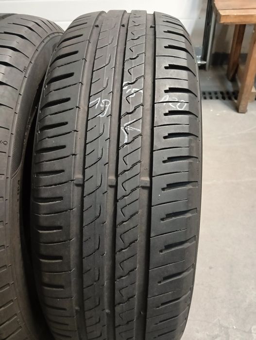 Sprzedam opony letnie używane 195/65R15 Barum