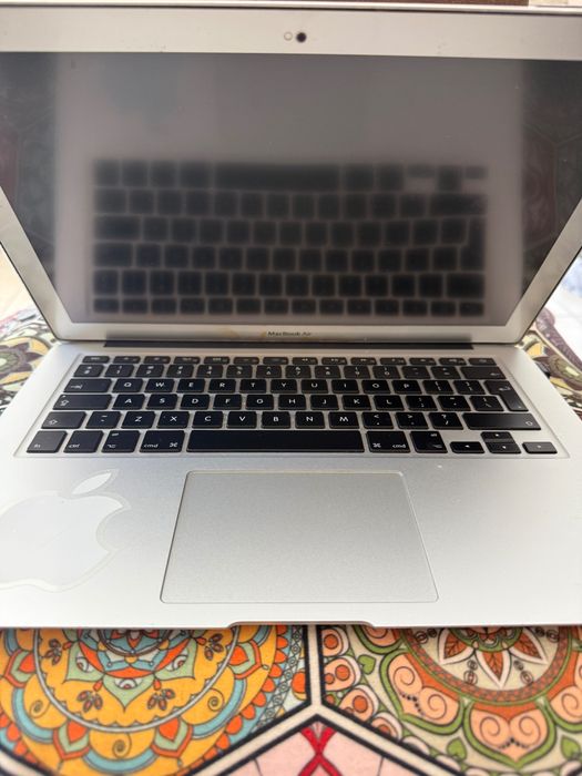 MacBook Air procesor Intel używany