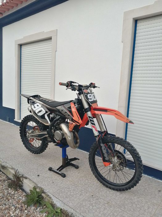 Vendo Ktm sx 125.