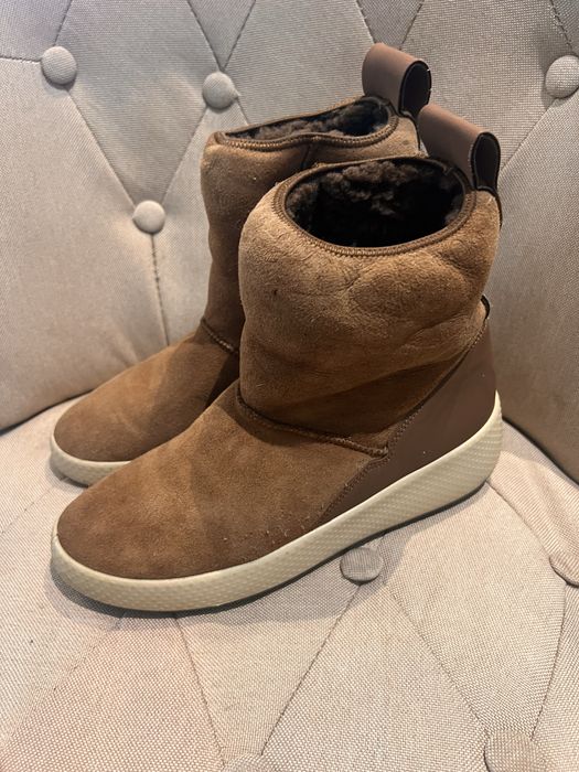 Ecco botki zimowe  38 ocieplane sniegowce beż rude zamszowe