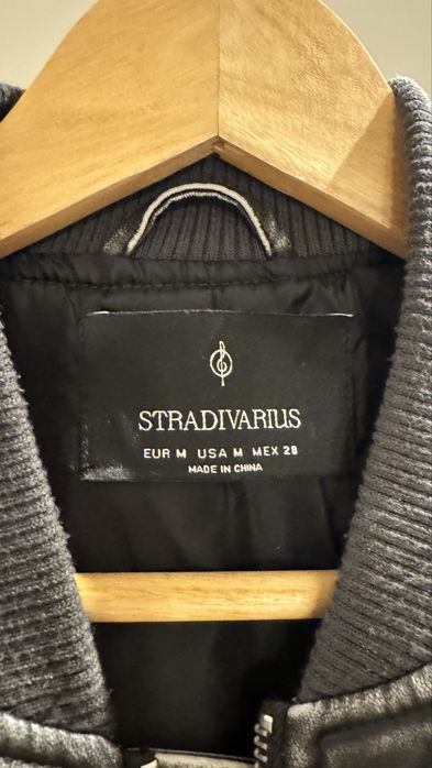 Stradivarius Bomber Jacket – Black | Size M