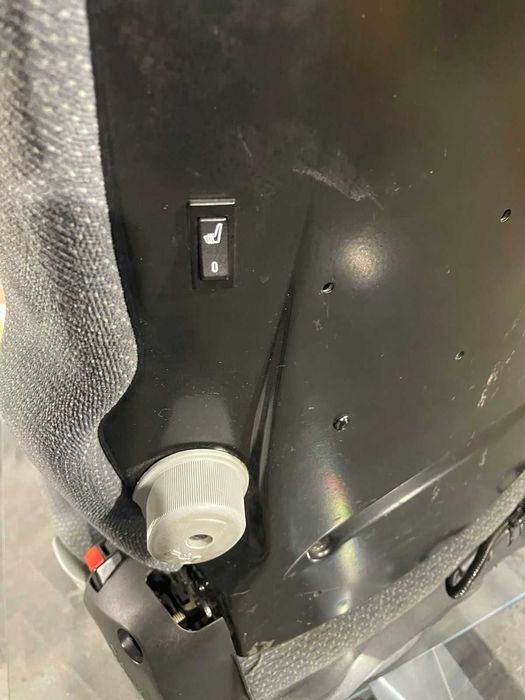 Сидіння Grammer до обладнання для спецтехніки Jungheinrich