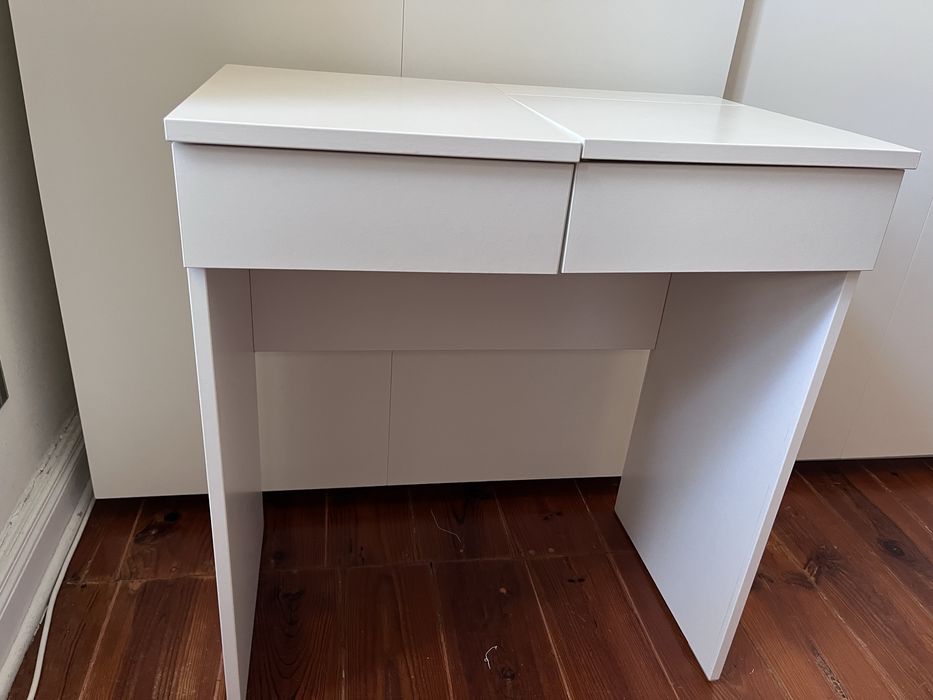 Toucador brimnes  ikea 40*72