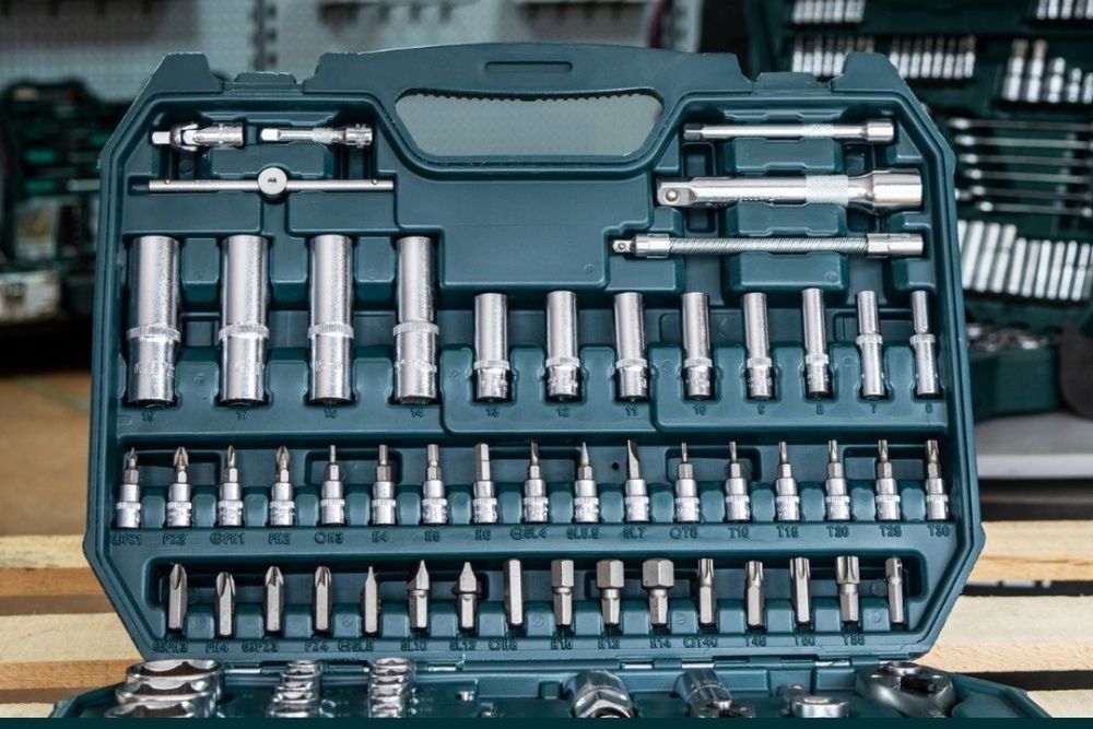 Набор инструментов Gut Meister 94 шт набір інструментів ключи Германия