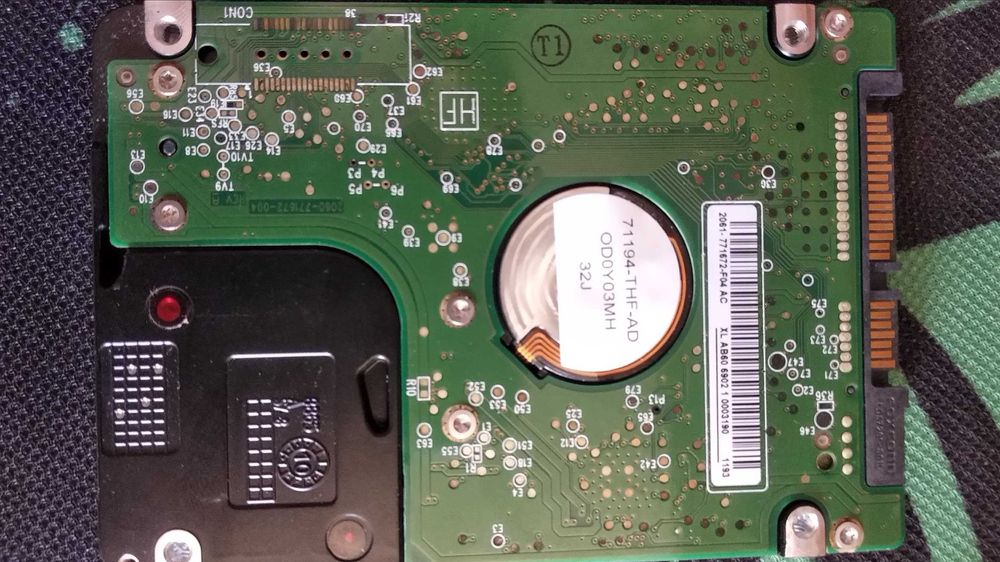 Disco 640GB Scorpio Blue WD6400BEVT  SATA 2.5" (Portátil)64739413232515121