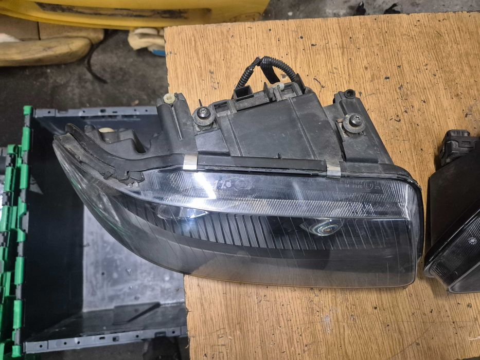 Biled Audi a3 s3 8l lampy przód hella biled lampy przednie