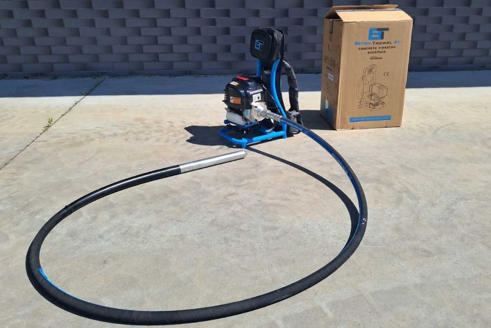 Wibrator plecakowy Beton Trowel HDBP35H Honda + buława 38mm i wał 3m