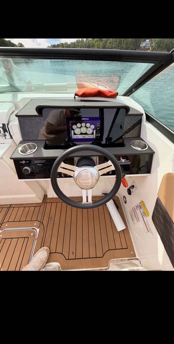 Łódź Sea Ray SDX250,2019r(203mth)Sundeck.tylko słodka woda