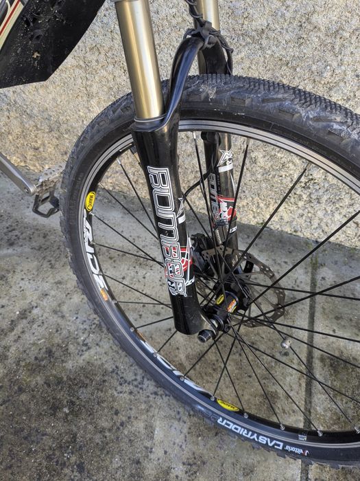 Bicicleta BTT BH Sierra Nevada