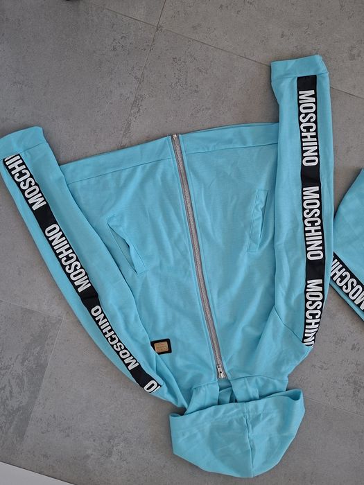 Dres Moschino bluza+spodnie  S Nowy