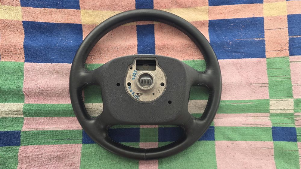 Volante multifunções Volkswagen Sharan com airbag