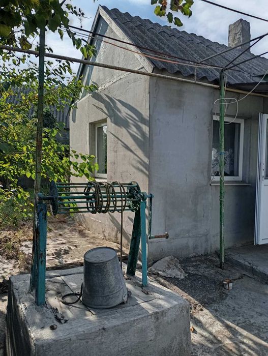 продам зимний дом пгт Александровка  27 999 у.е
