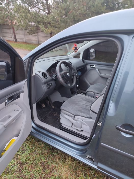 Фольксваген Кадді пасажир 1.6