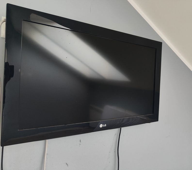 Telewizor LG 32LD450 32 cale Full HD