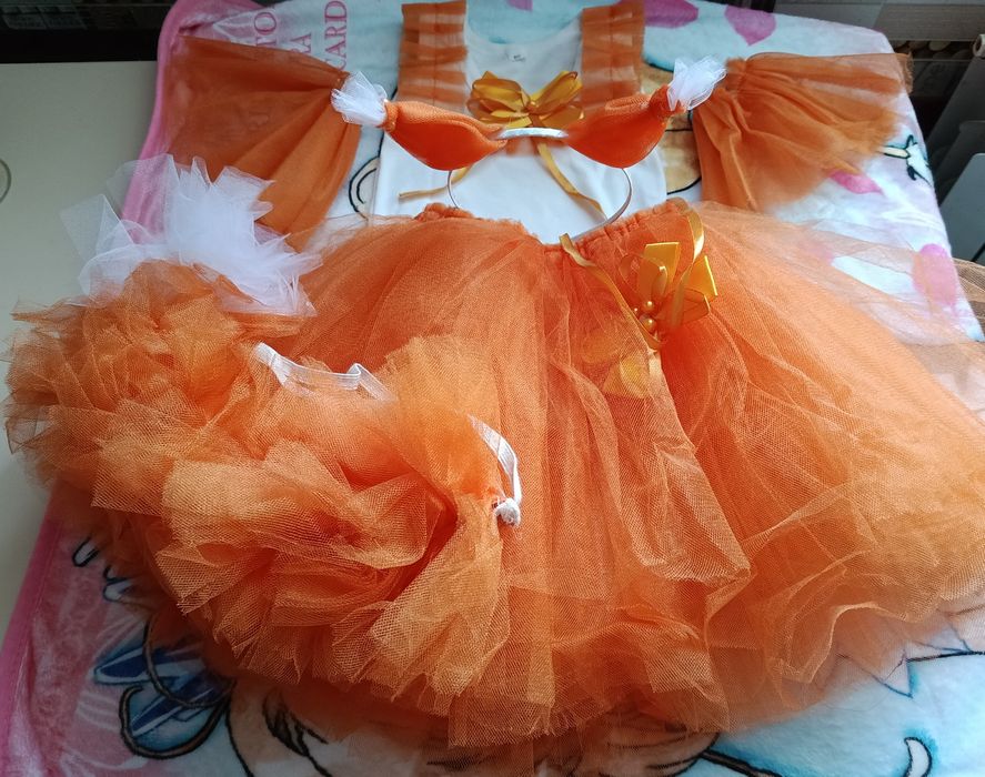 Продам новий костюмчик білочки