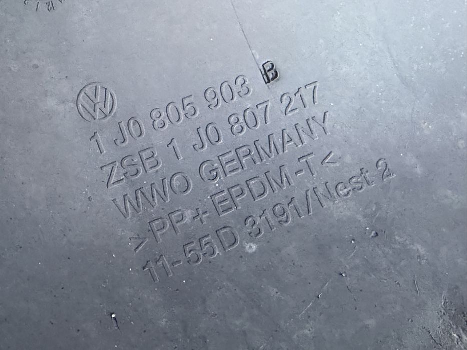Spojler zderzaka przód VW Golf IV 98-04r. oryginał