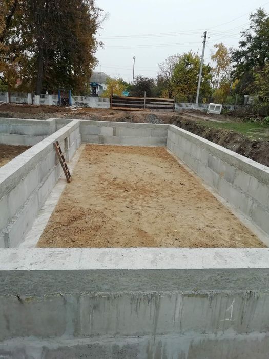 Фундамент  будинків  робота з  матеріалами 80$