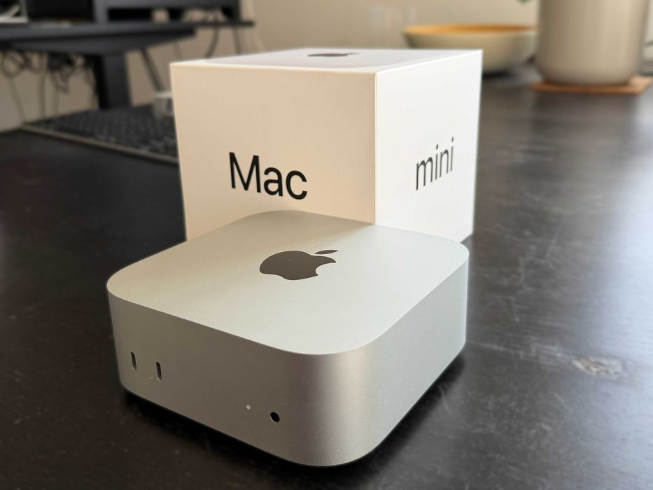 Mac Mini 2024 (M4) 16GB RAM 256GB SSD