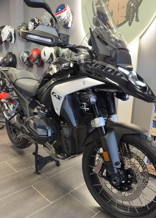 Bmw Gs 1300  Triple Black