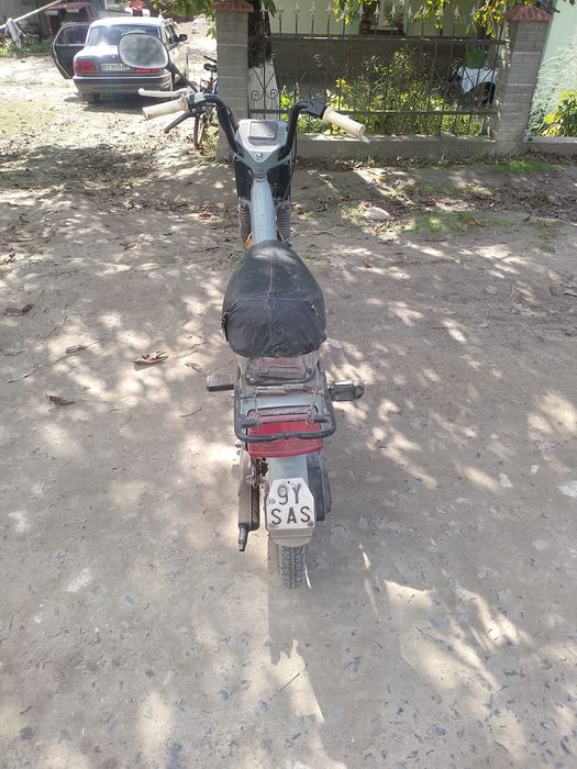 Мотоцикл мотороллер