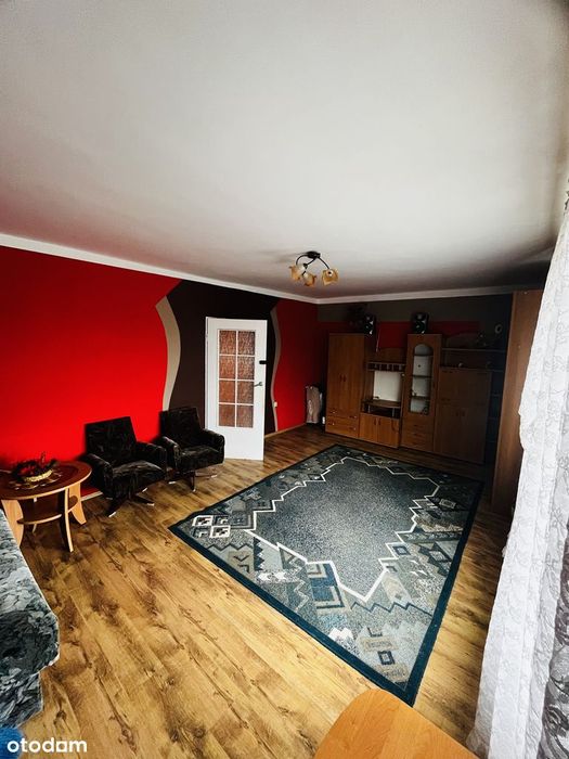 Przestronny dom 300 m² na dużej działce w Gołdapi do remontu