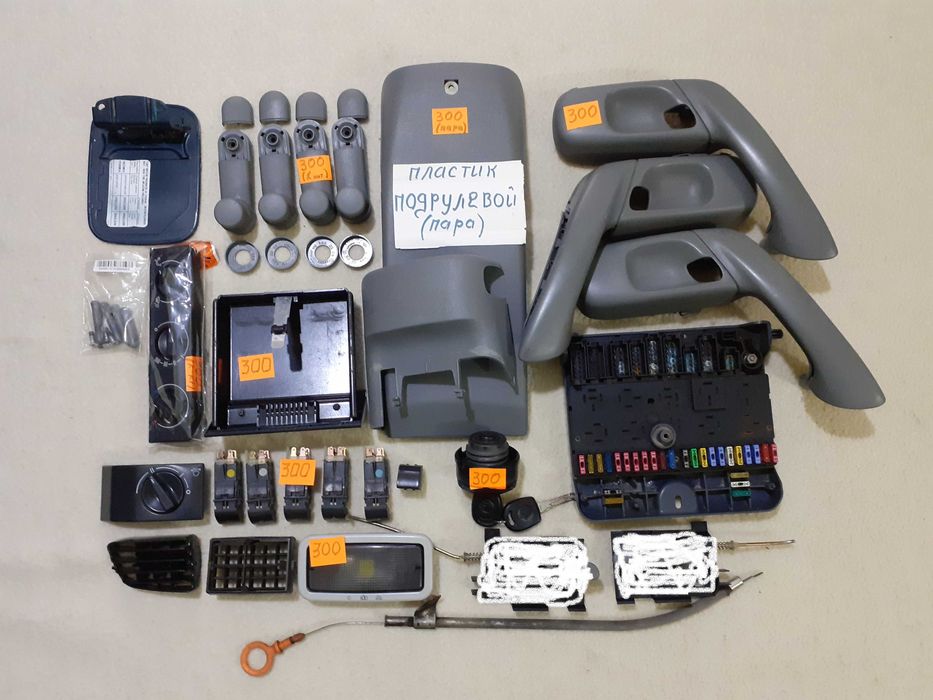 Ручки двери SKODA FELICIA 1,3