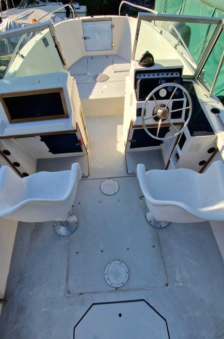 Łódź motorowa wellcraft 20 sport fish plus zarejestrowana przyczepa