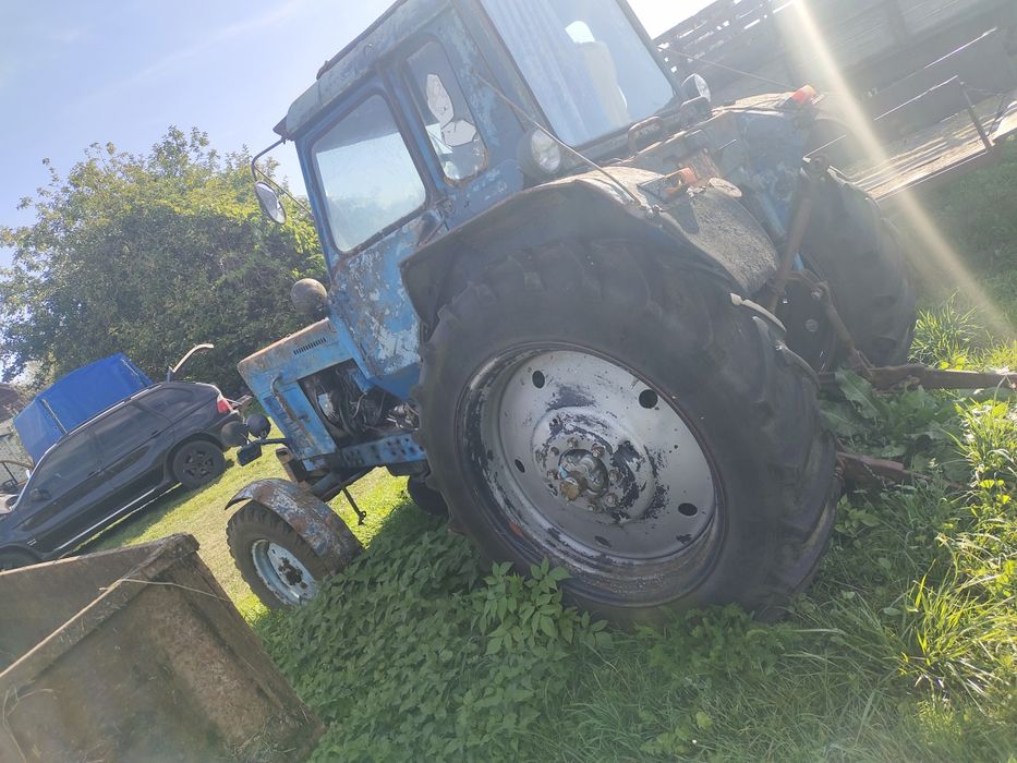 Продам трактор мтз