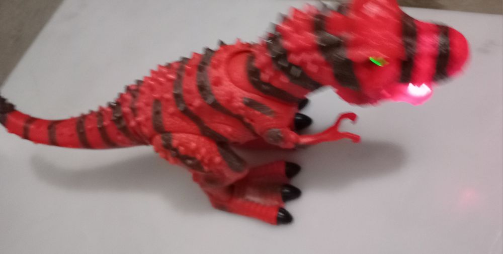 Dinozaur,robot,zabawka interaktywna