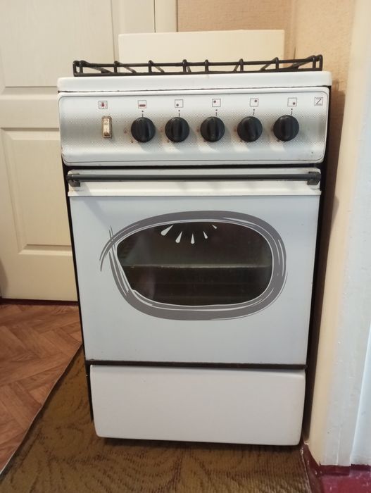 Продам газову плиту, б/у, в робочому стані.