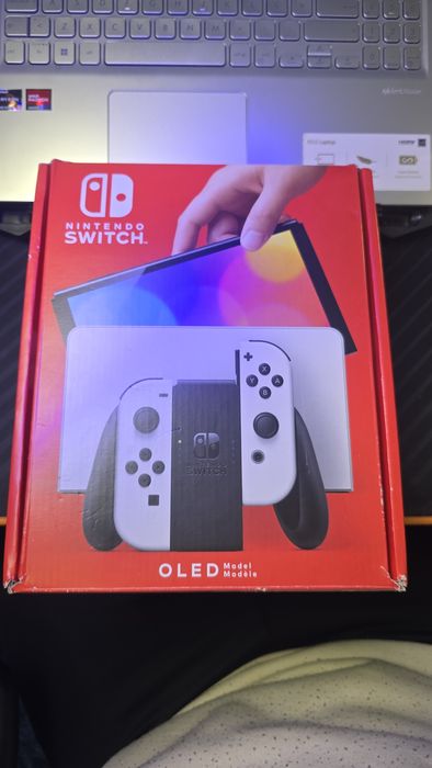 Nintendo Switch OLED Branca - Rigorosamente Nova (Apenas Testada)