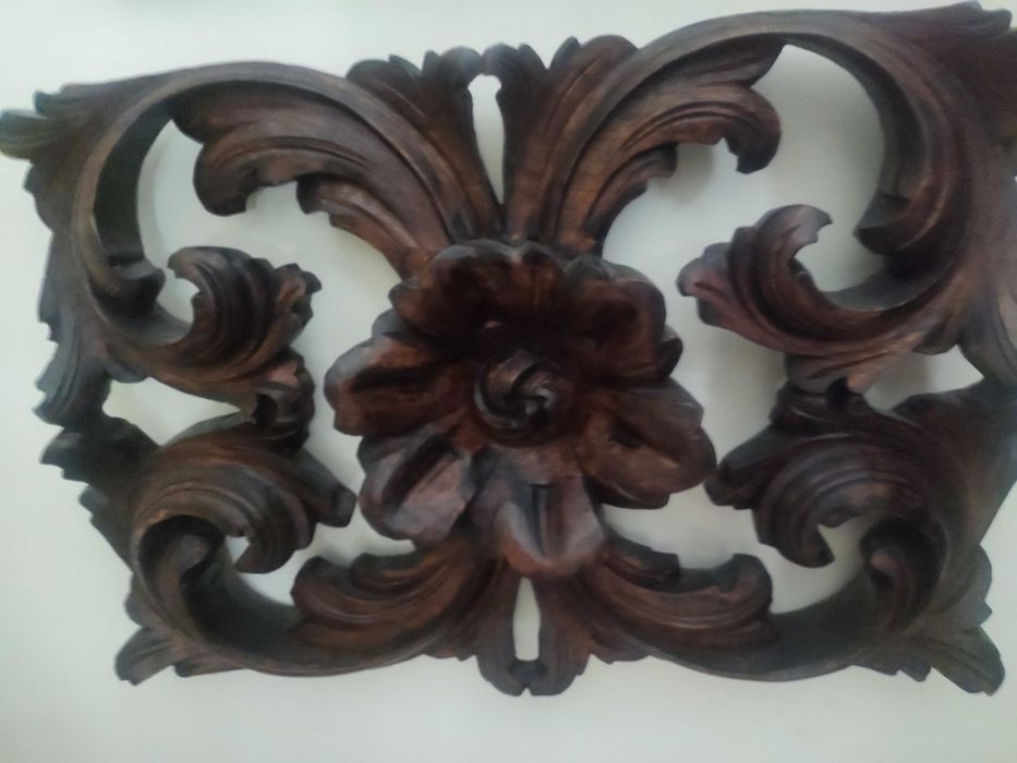 Quadro talha em madeira rendada