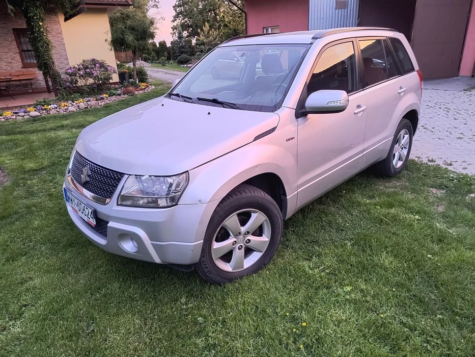 Suzuki Grand Vitara Drugi właściciel, bezwypadkowy, dwa komplety kół,