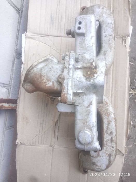 ГАЗ-21 Волга головка блока цилиндров новая,коллектор впускной и выпуск