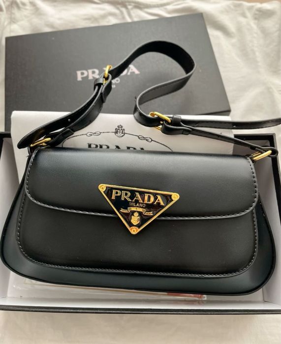 Жіноча сумка Prada Patent Leather Black / Red