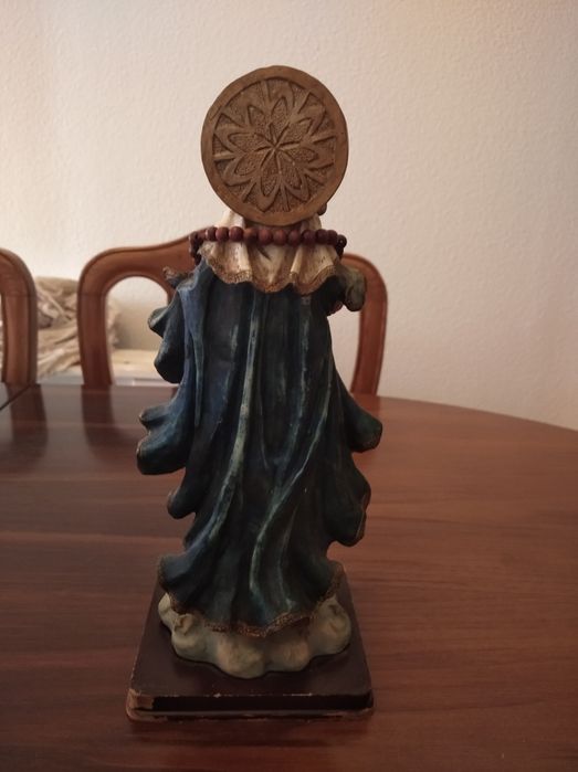 Estátua Coração de Maria com terço