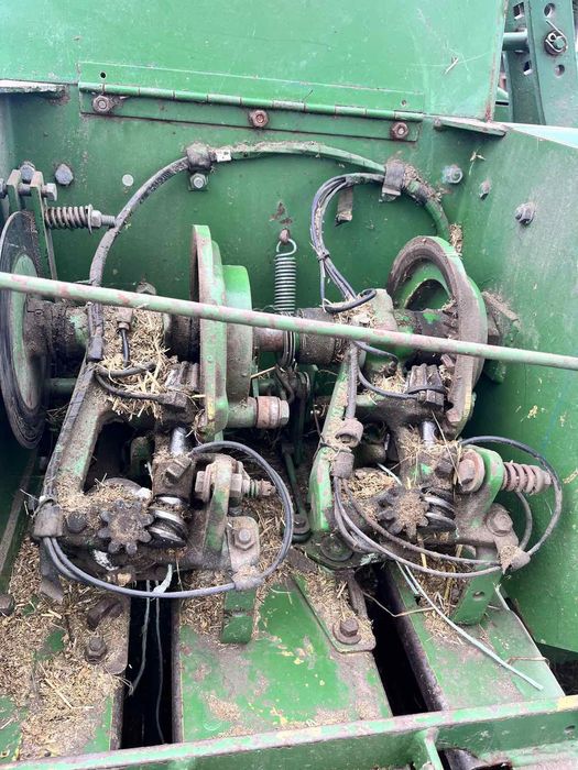 Прес подборщик,Джон Дир 342