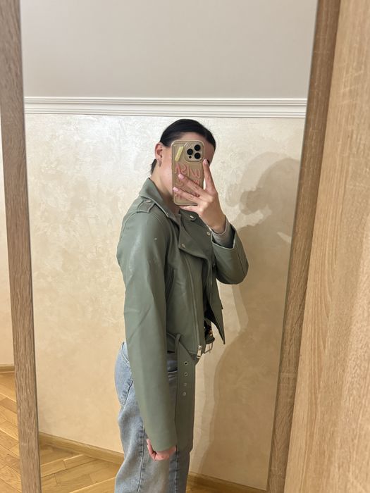 Куртка косуха Stradivarius