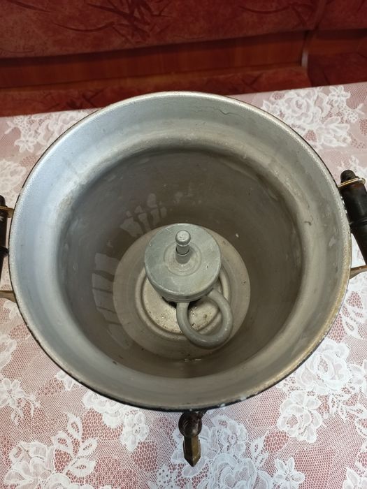 Електросамовар з петриківським розписом