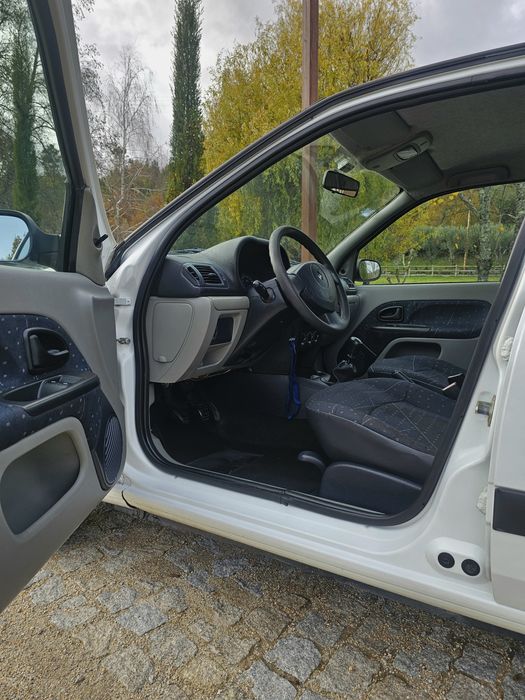 Vendo Renault Clio II Imaculado