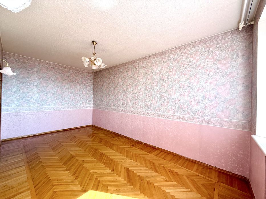 Продається будинок в космічному мк-ні