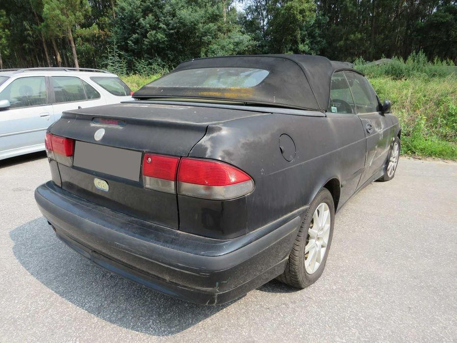 SAAB 900 2.0 de 2000 - Peças Usadas