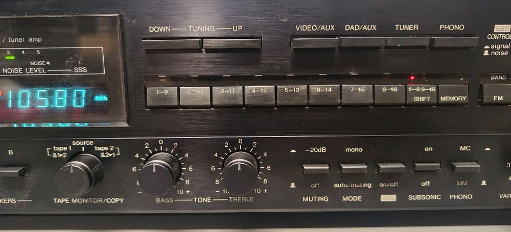 Amplituner DENON DRA-750. Stereo