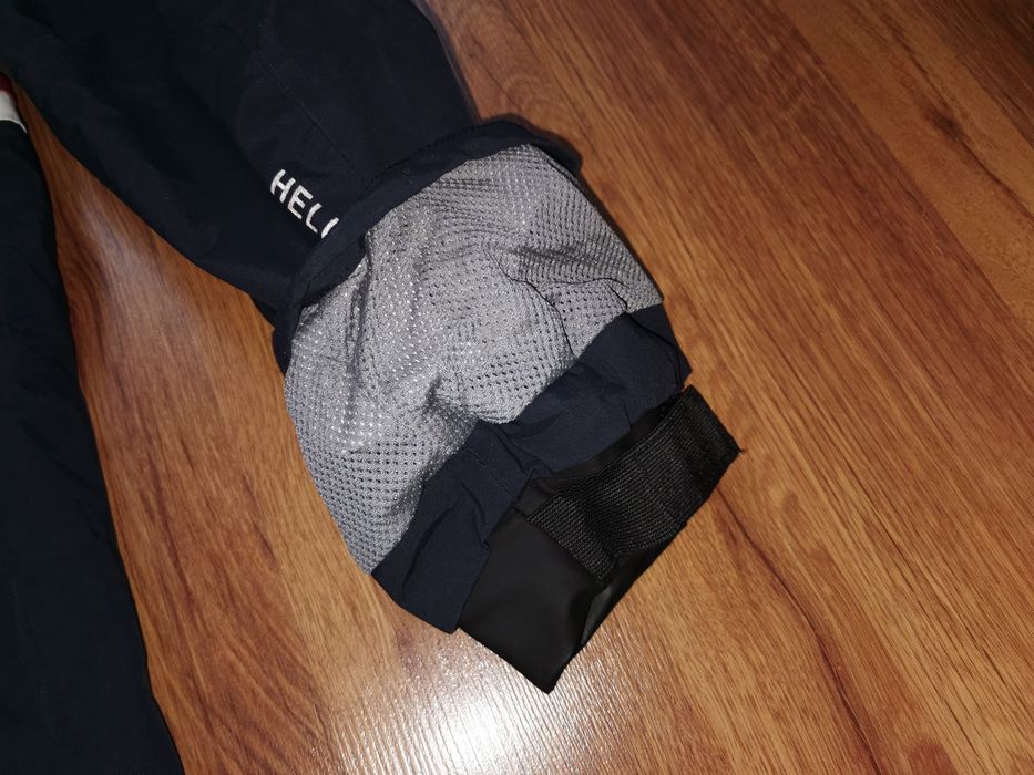 Helly Hansen Lifa Inside Helly Tech profesjonalny sztormiak kapturem