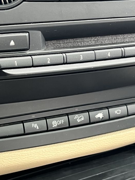 Рідна фарба! Bmw x5 2013 з історією обслуговування